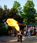 ...und dann war da noch der Feuerspucker, Ich finde das bemerkenswert was Menschen so können.