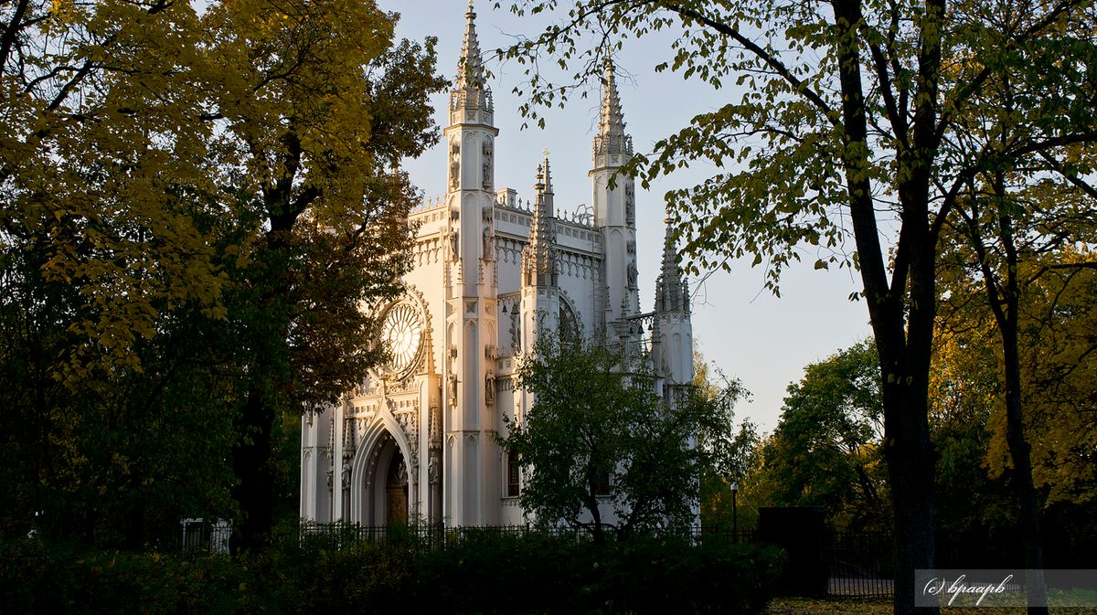 Peterhof | Alexandria | Gothic chapel