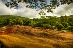 Die Sehenswürdigkei " colored earth" bei Chamarel auf Mauritius