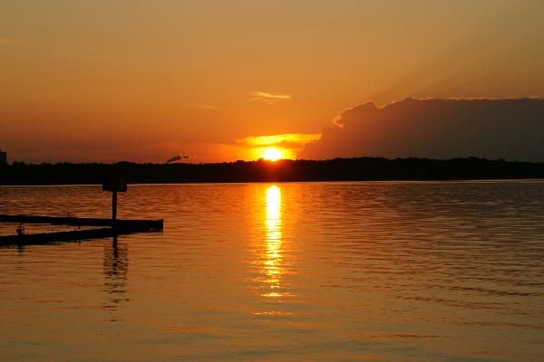 diesen Sonnenuntergang habe ich am großen Müggelsee in Berlin-Köpenick, aufgenommen