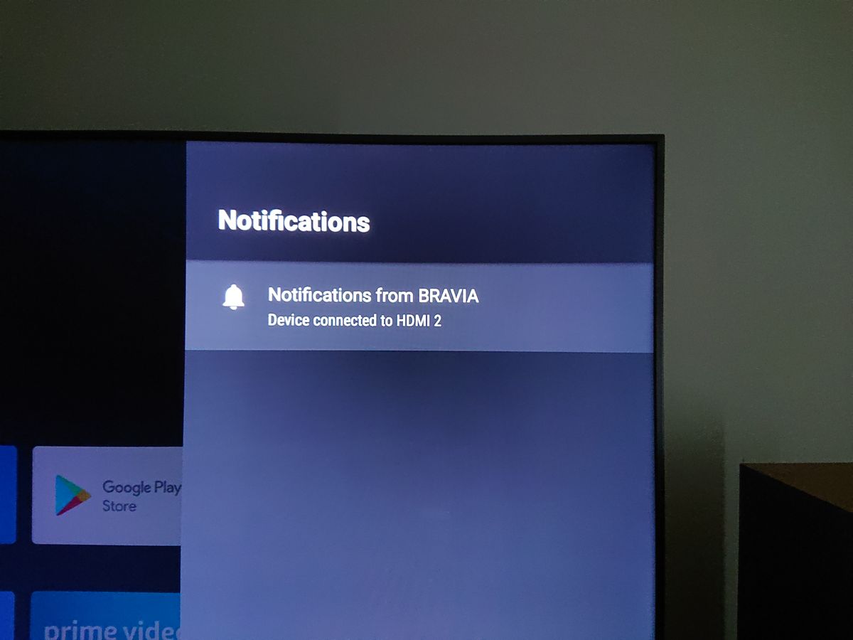 Notification of newly connected device