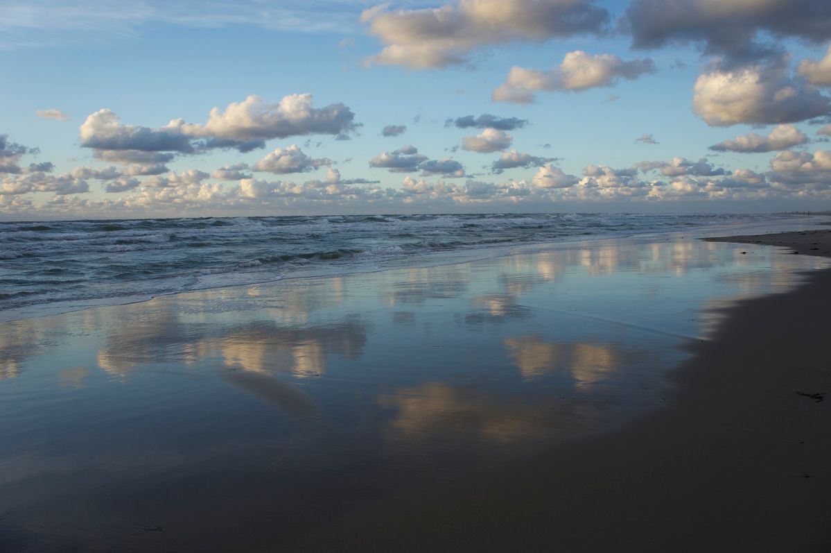 Gemaakt op een mooie rustige september avond op het strand van de Koog- Texel
